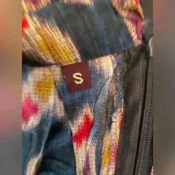 Boho/Hippie style, Ikat pattern, multicolor maxi skirt with elastic waist; S - Picture 2 of 8